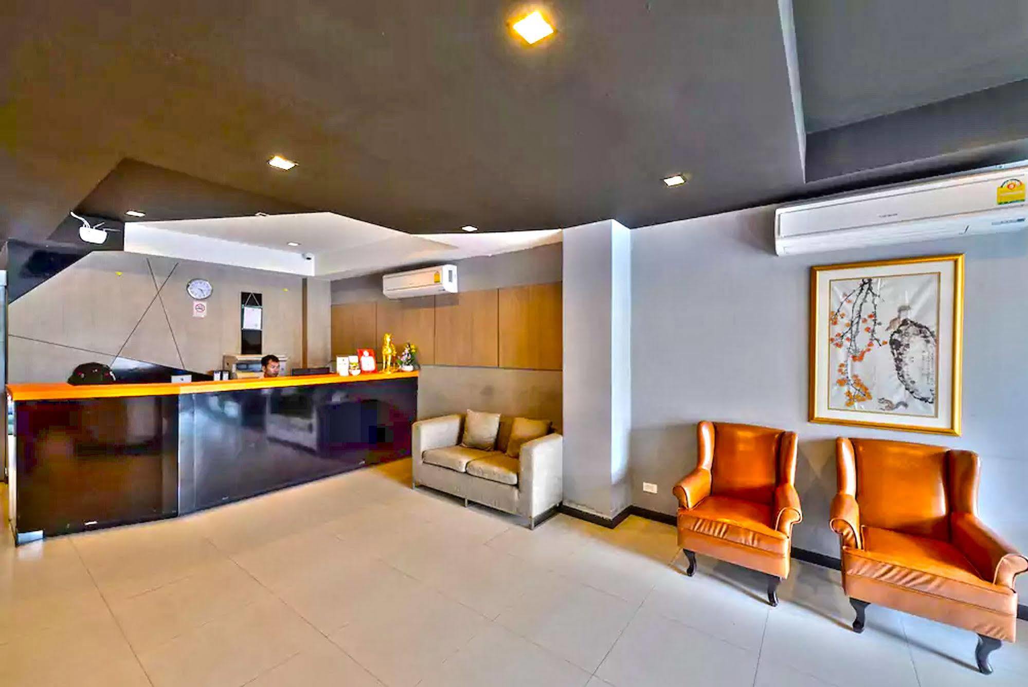 H2 Hotel Bangkok Exterior foto