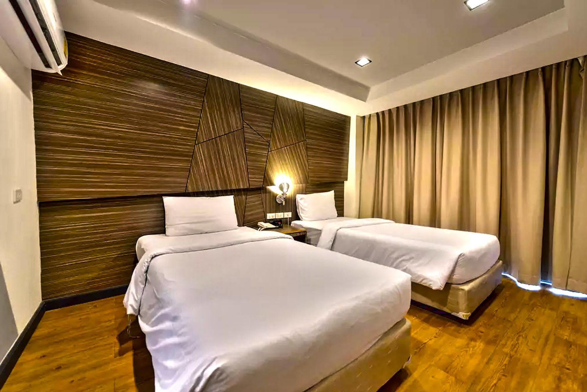H2 Hotel Bangkok Exterior foto